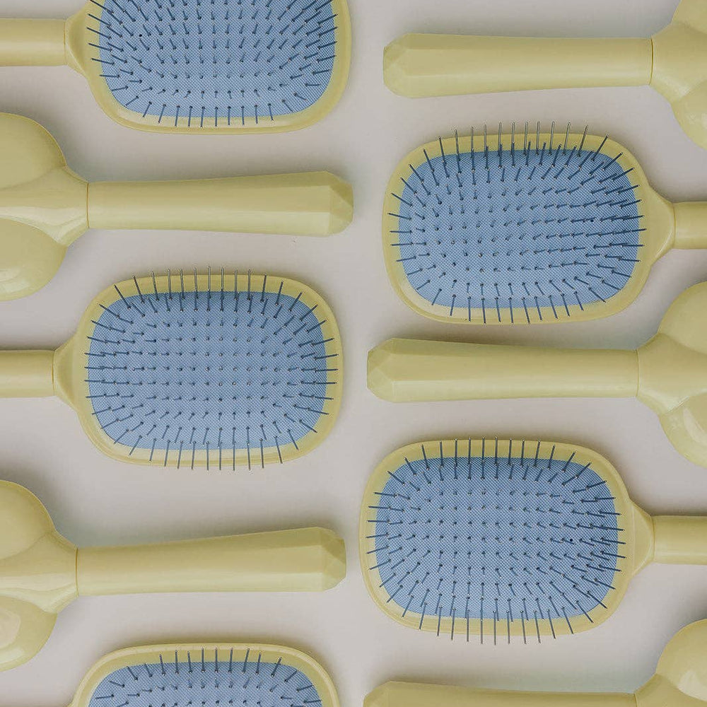 
                  
                    SCALP TO ENDS BRUSH - Grace + Diane
                  
                