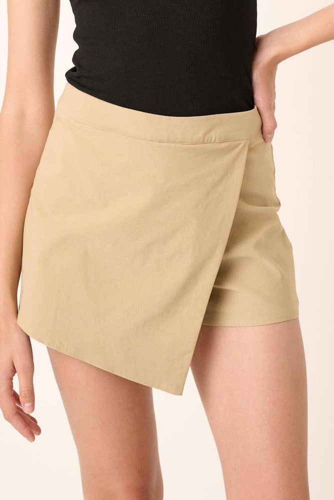 
                  
                    OVERLAY WRAP FRONT MINI SKORT - Grace + Diane
                  
                