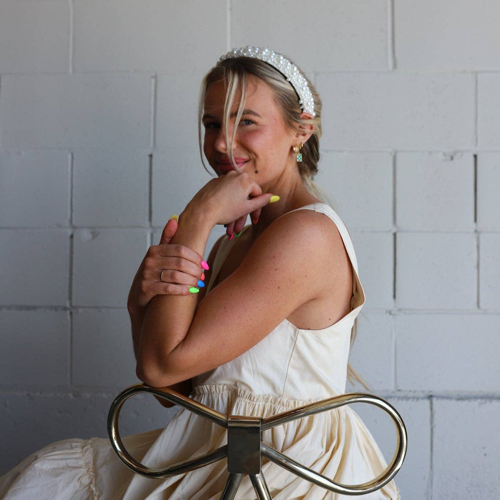 
                  
                    MAMMA I MADE IT HEADBAND - Grace + Diane
                  
                